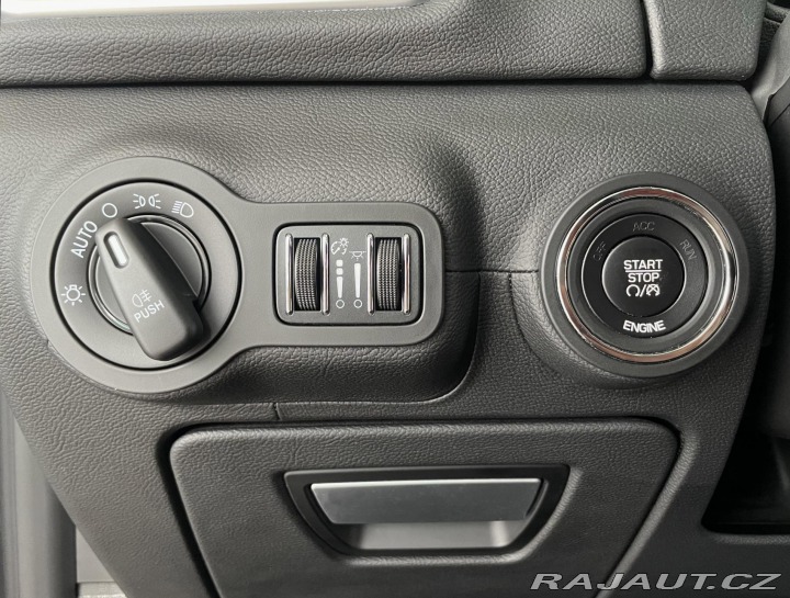 Maserati Ghibli SQ4 302kW*V6*REZERVACE! 2015