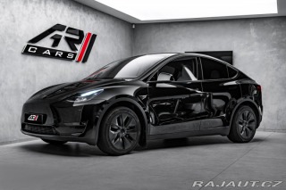 Tesla Model Y  2024