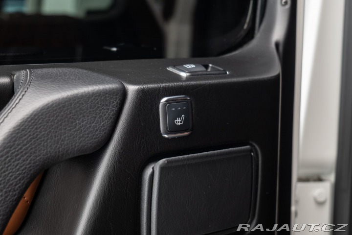 Mercedes-Benz G HarmanKardon/Vyhřívaná/Ve 1800