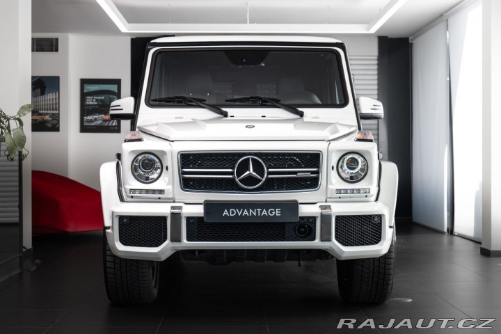 Mercedes-Benz G HarmanKardon/Vyhřívaná/Ve 1800