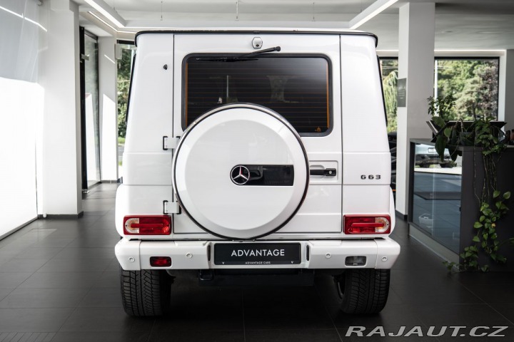 Mercedes-Benz G HarmanKardon/Vyhřívaná/Ve 1800