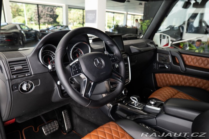 Mercedes-Benz G HarmanKardon/Vyhřívaná/Ve 1800