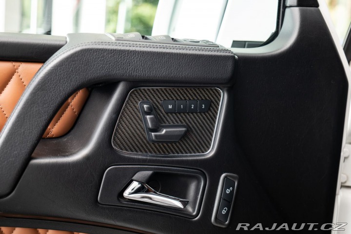 Mercedes-Benz G HarmanKardon/Vyhřívaná/Ve 2017