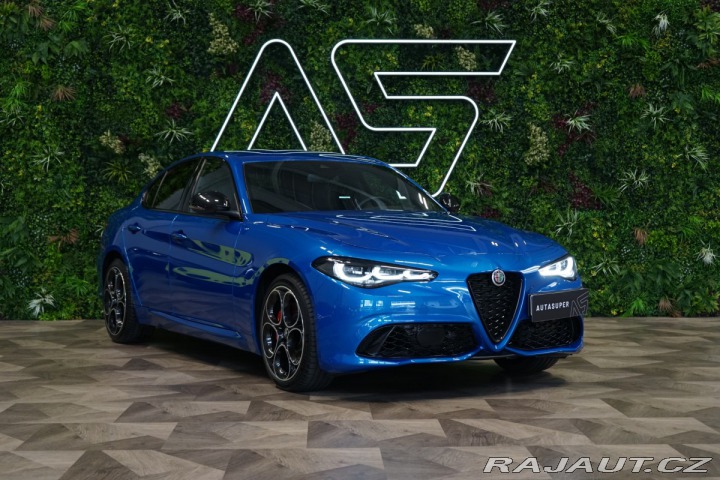 Alfa Romeo Giulia COMPETIZIONE*H/K*LED*ZÁRU 2023