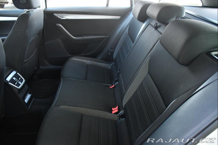 Škoda Octavia 1,6TDi DSG 2019