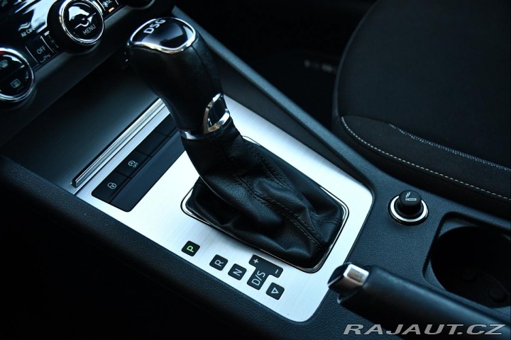 Škoda Octavia 1,6TDi DSG CARPLAY NAVI 2019