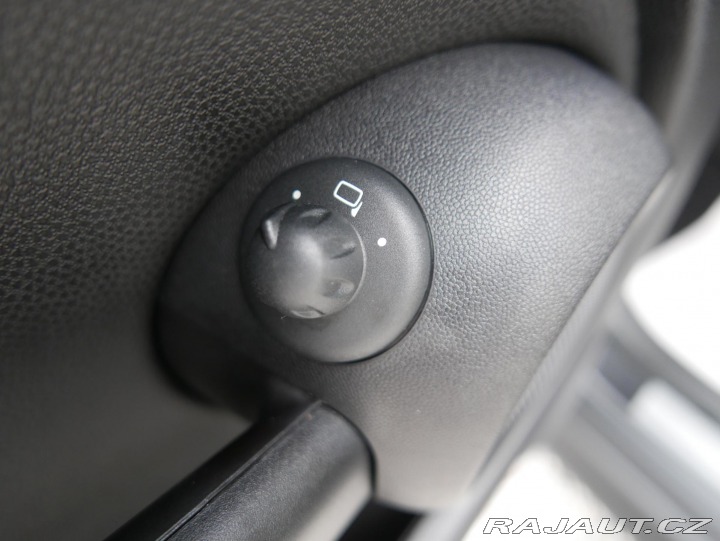 Mini Cooper One 1,6i Klima REZERVACE 2013