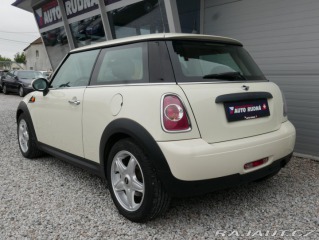 Mini Cooper One 1,6i Klima REZERVACE 2013