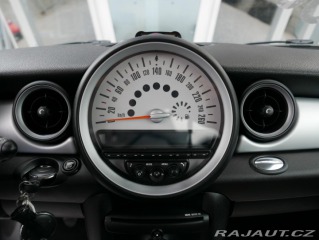 Mini Cooper One 1,6i Klima REZERVACE 2013