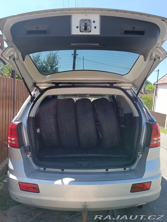 Dodge Journey 2.0 CRD 2011