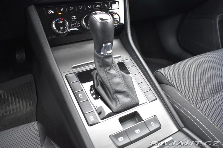 Škoda Superb 2.0 TDI REZERVACE 2020