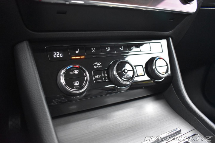 Škoda Superb 2.0 TDI REZERVACE 2020