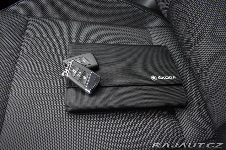 Škoda Superb 2.0 TDI REZERVACE 2020