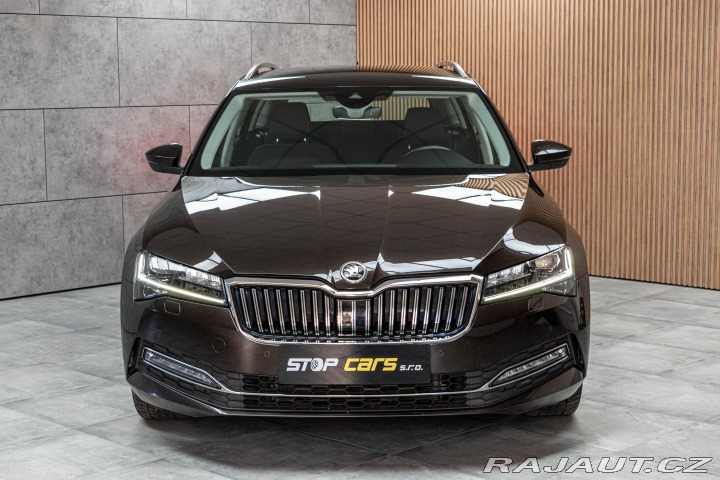 Škoda Superb 2.0 TDI REZERVACE 2020