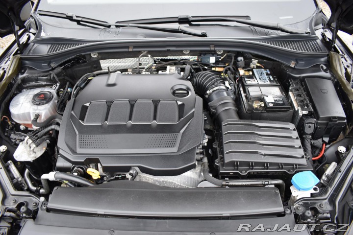 Škoda Superb 2.0 TDI REZERVACE 2020