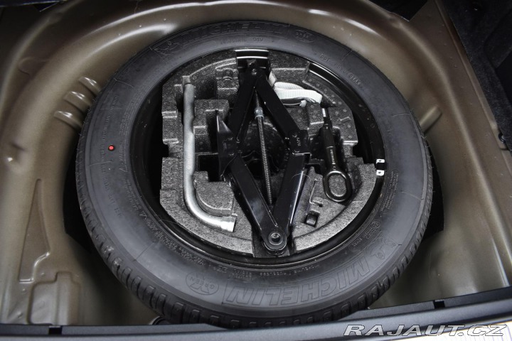 Škoda Superb 2.0 TDI REZERVACE 2020