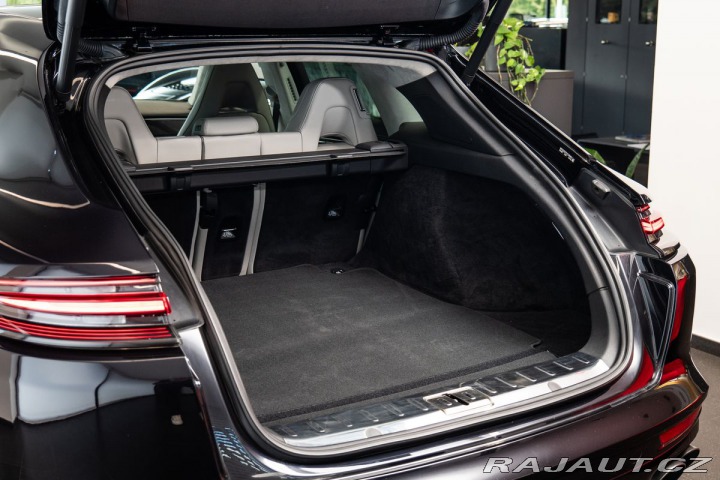 Porsche Panamera Turbo 2018