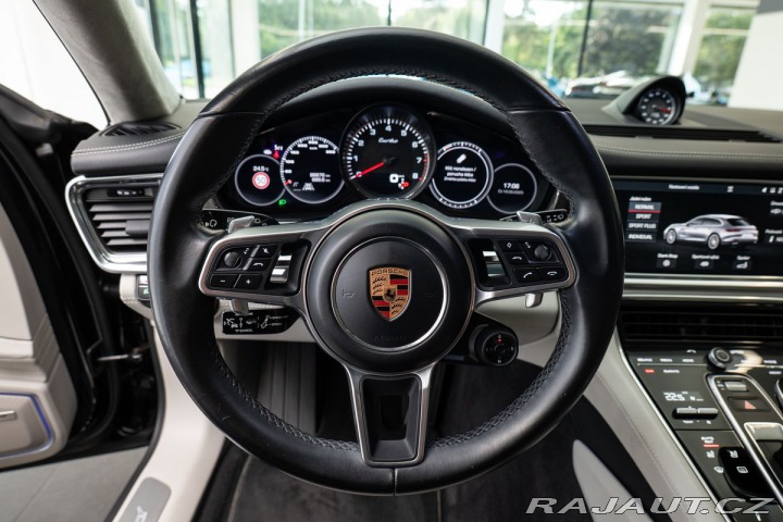 Porsche Panamera Turbo 2018