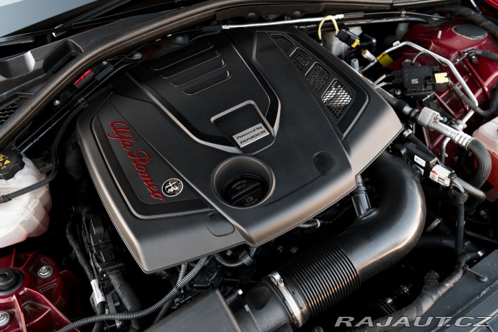 Alfa Romeo Giulia Veloce Ti Sport Q4 2020