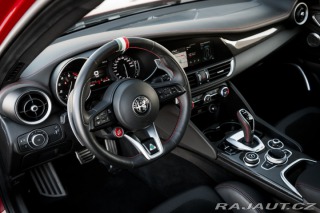 Alfa Romeo Giulia Veloce Ti Sport Q4 2020
