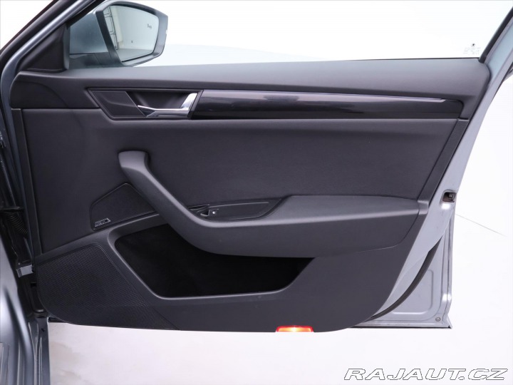 Škoda Superb 2,0 TDI 140kW DSG 4x4 L&a 2018