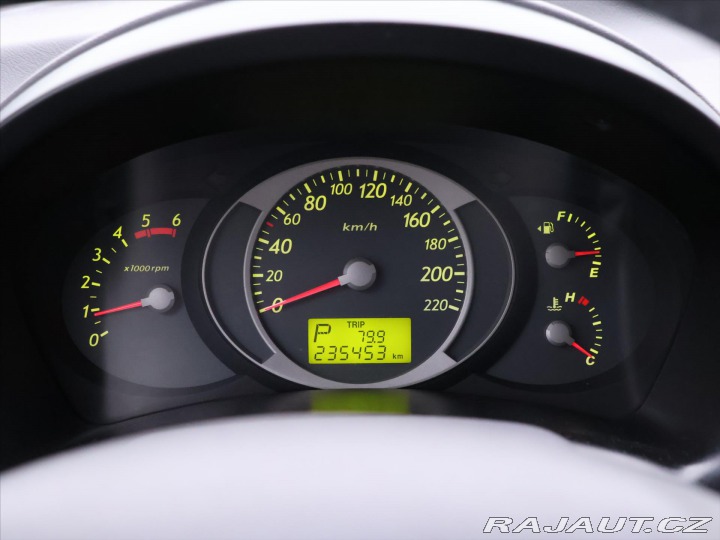 Hyundai Tucson 2,0 CRDi 82kW 4WD Automat 2006