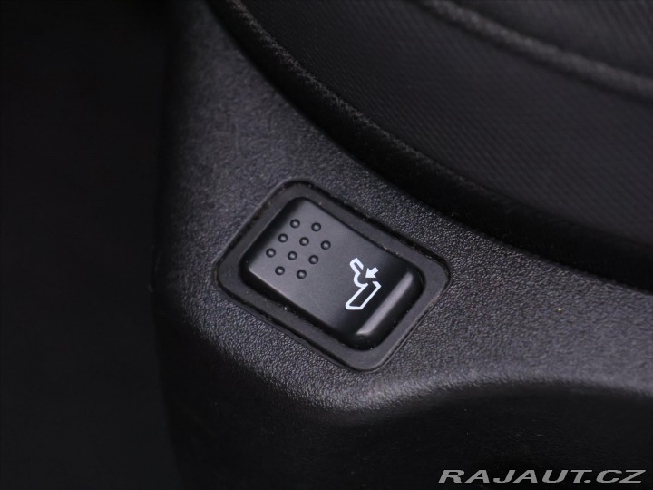 Jeep Renegade 2,0 MJT 103kW Aut. CZ 4X4 2015