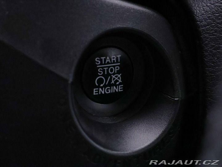 Jeep Renegade 2,0 MJT 103kW Aut. CZ 4X4 2015