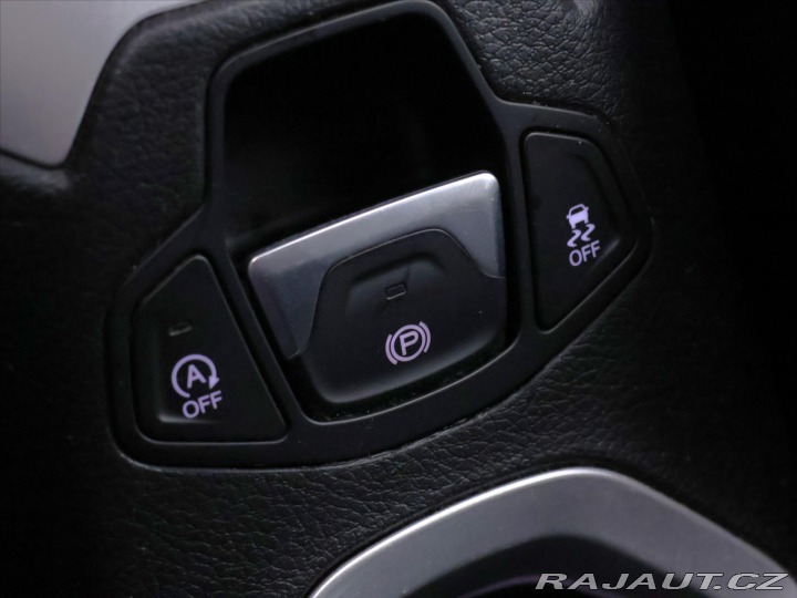 Jeep Renegade 2,0 MJT 103kW Aut. CZ 4X4 2015