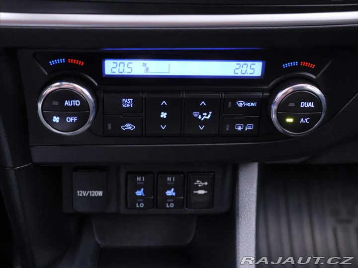 Toyota Auris 2,0 D-4D CZ Sports Style 2014