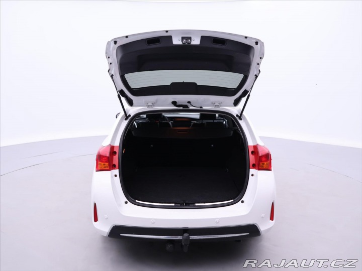 Toyota Auris 2,0 D-4D CZ Sports Style 2014