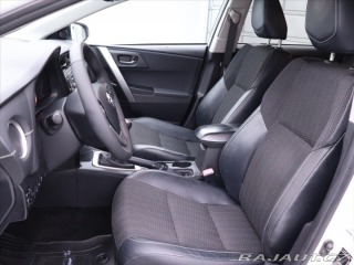 Toyota Auris 2,0 D-4D CZ Sports Style 2014