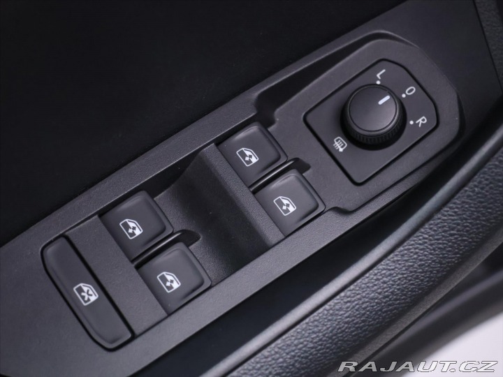 Škoda Karoq 1,0 TSi 85kW CZ Ambition 2020