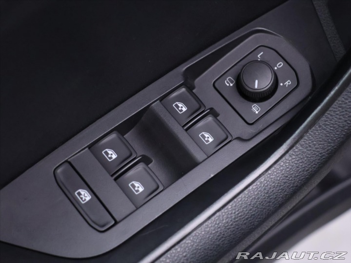 Škoda Karoq 2,0 TSI DSG 4x4 Sportline 2022