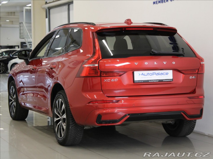 Volvo XC60 2,0 B4 AWD PLUS Akční CEN 2024