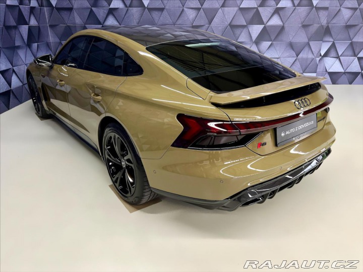 Audi e-tron GT RS QUATTRO, B&O, VZDU 2022