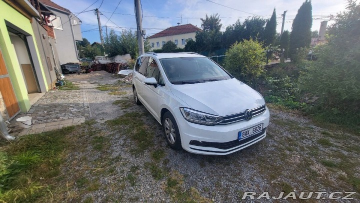 Volkswagen Touran 1,5   110kW EVO, 5 míst, 2020