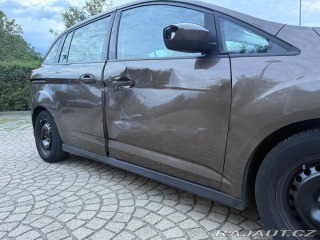 Ford Grand C-MAX 1,0   i 85kw 06/2019 88t. 1800