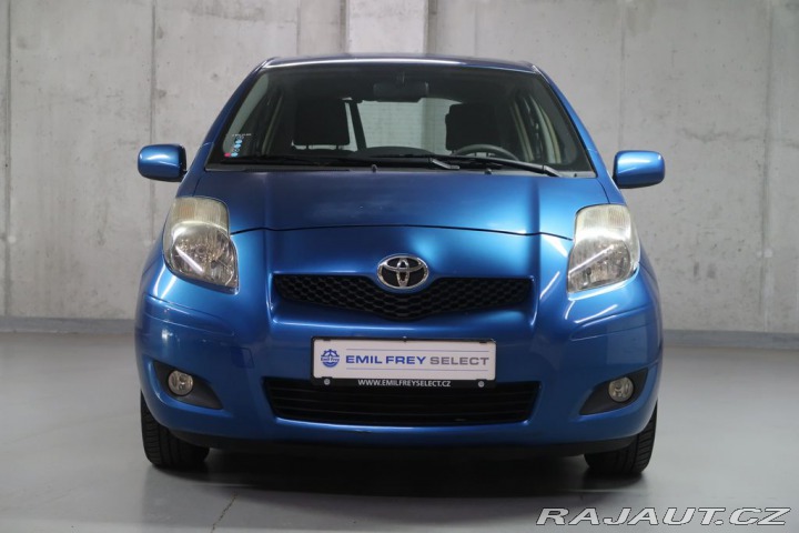 Toyota Yaris  2010