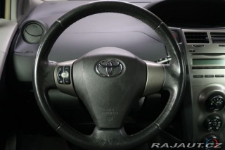 Toyota Yaris  2010
