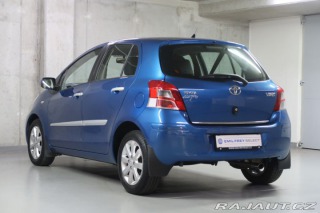 Toyota Yaris  2010