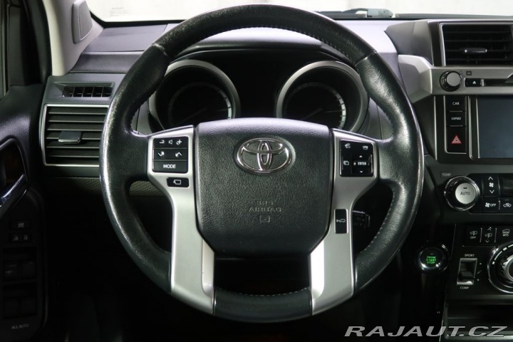 Toyota Land Cruiser 3.0D4-D,CZ,AT,4x4 2015