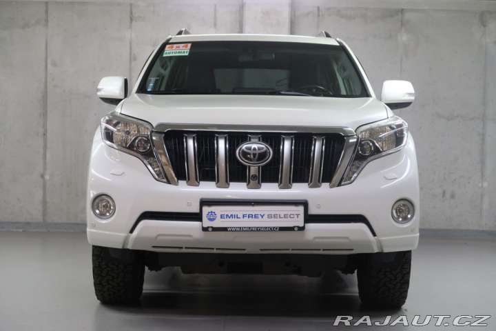 Toyota Land Cruiser 3.0D4-D,CZ,AT,4x4 2015