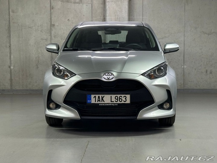 Toyota Yaris Comfort 1.5 Hybrid e-CVT 2025