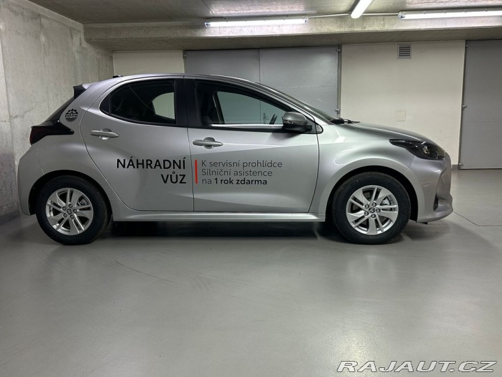 Toyota Yaris Comfort 1.5 Hybrid e-CVT 1800