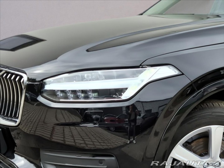 Volvo XC90 2,0 B5 AWD diesel Momentu 2021