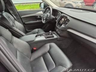 Volvo XC90 2,0 B5 AWD diesel Momentu 2021