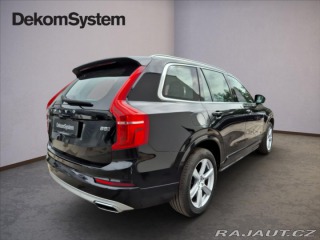 Volvo XC90 2,0 B5 AWD diesel Momentu 2021
