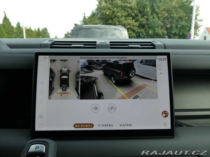 Land Rover Defender 110 3,0 X-Dynamic SE D200 2026