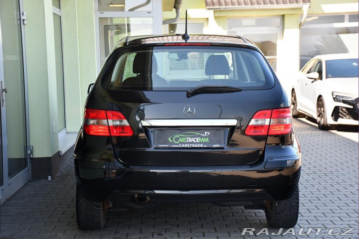 Mercedes-Benz B 180CDI NAVI P.SENZORY 2XK 2011